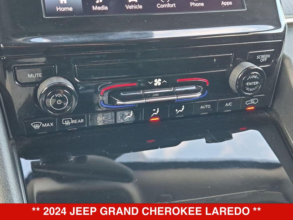 Thumbnail: 2024 Jeep Grand Cherokee - 31
