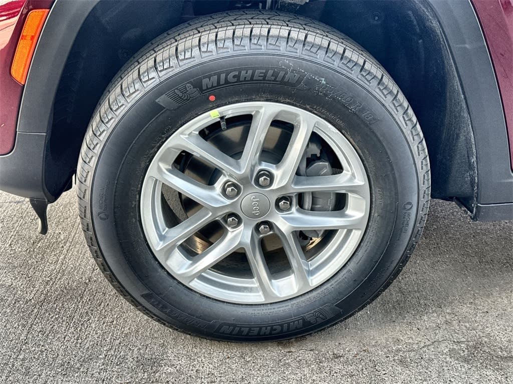 Thumbnail: 2026 Jeep Grand Cherokee - 8