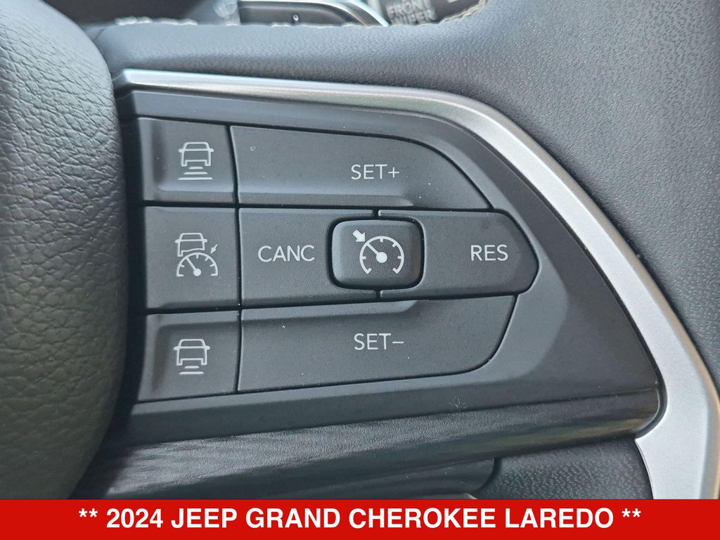 Thumbnail: 2024 Jeep Grand Cherokee - 24