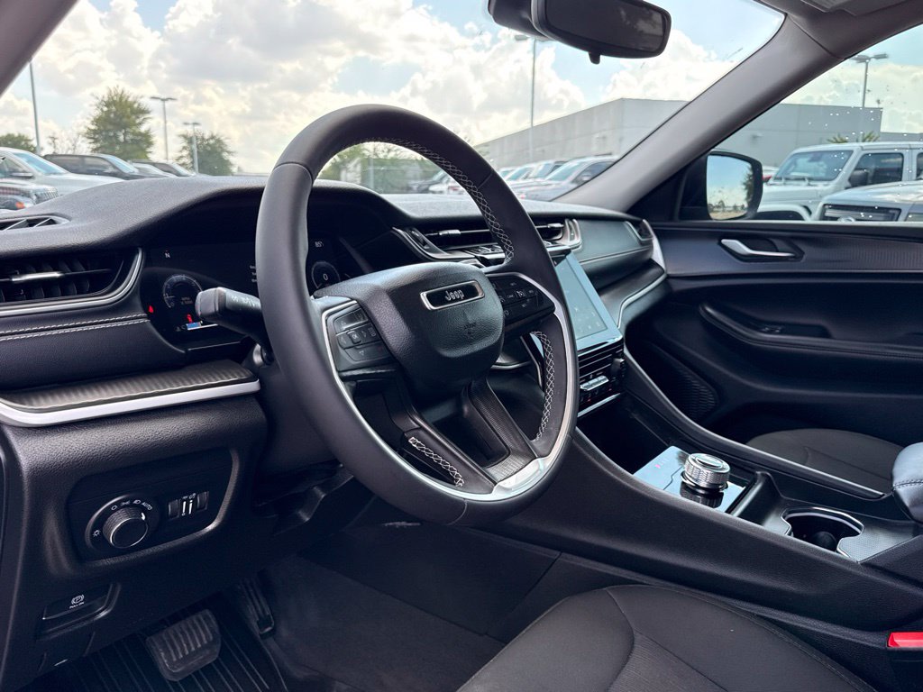 Thumbnail: 2023 Jeep Grand Cherokee - 2
