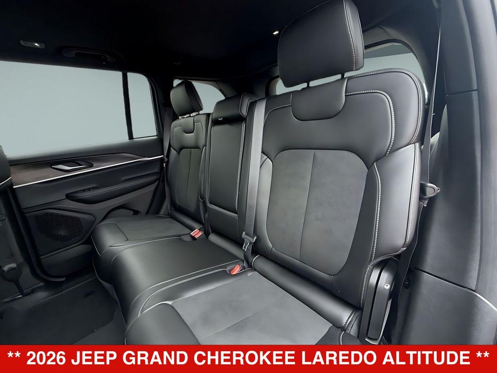 Thumbnail: 2026 Jeep Grand Cherokee - 12
