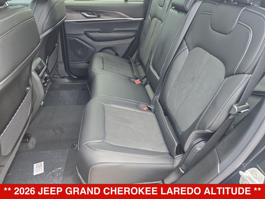 Thumbnail: 2026 Jeep Grand Cherokee - 26
