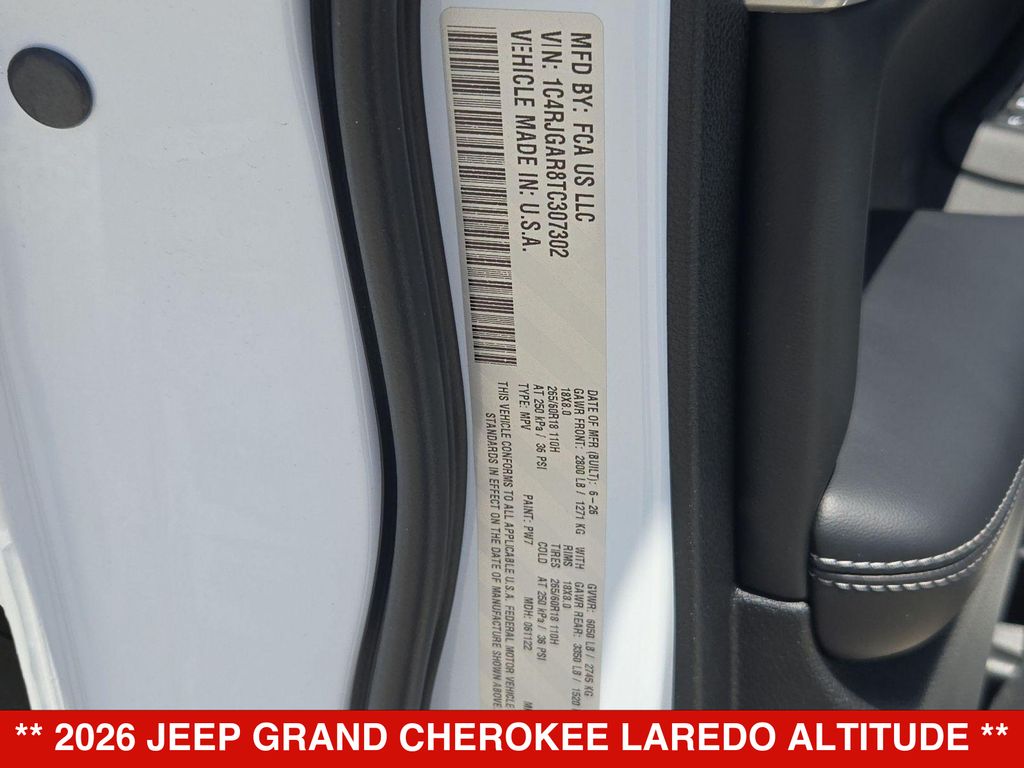 Thumbnail: 2026 Jeep Grand Cherokee - 19