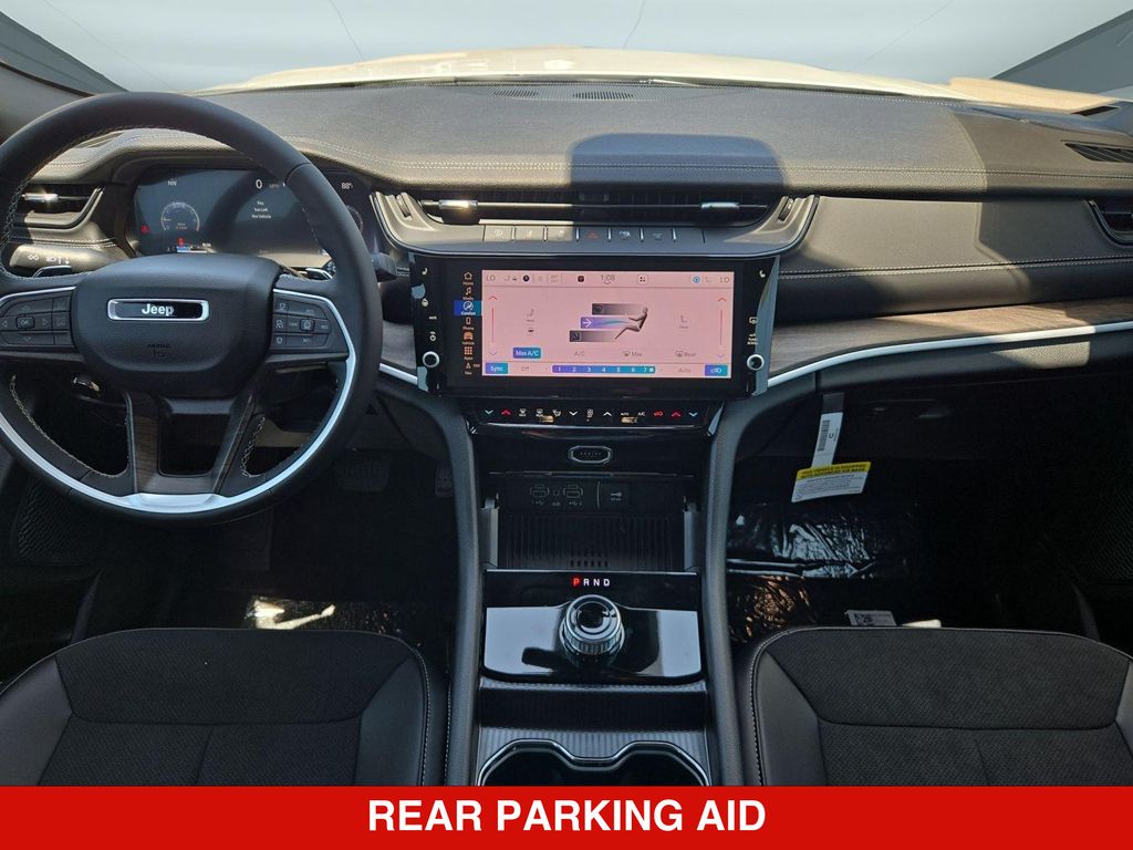 Thumbnail: 2026 Jeep Grand Cherokee - 10