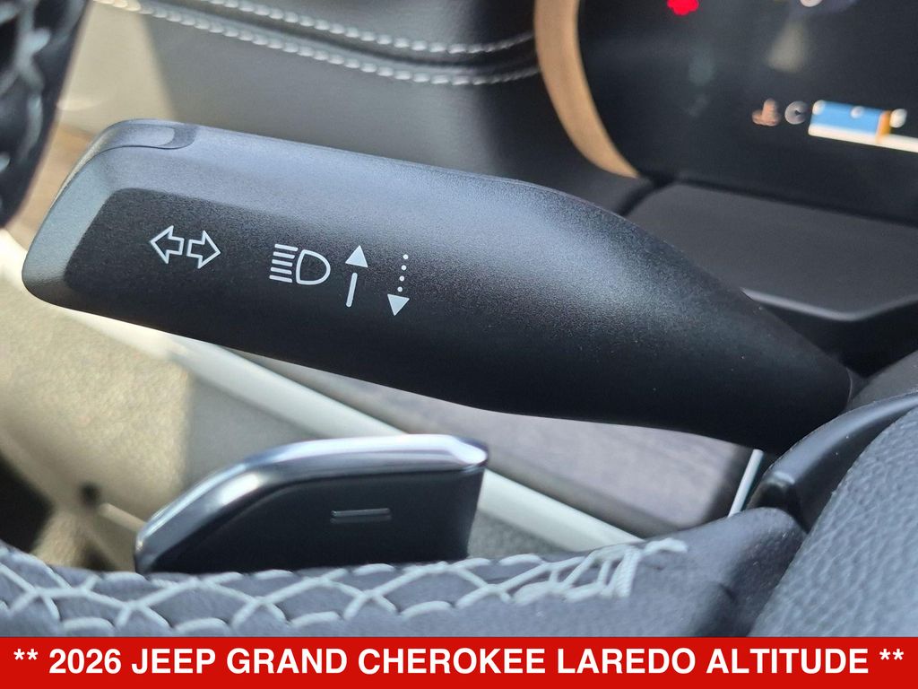 Thumbnail: 2026 Jeep Grand Cherokee - 30