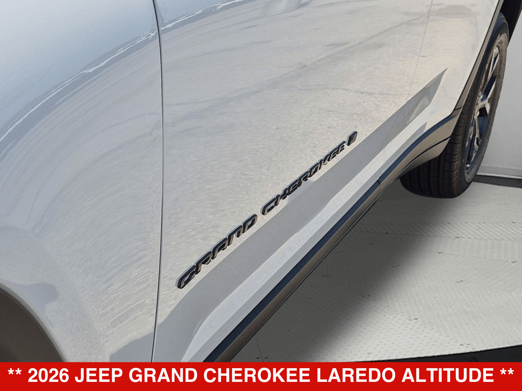 Thumbnail: 2026 Jeep Grand Cherokee - 7