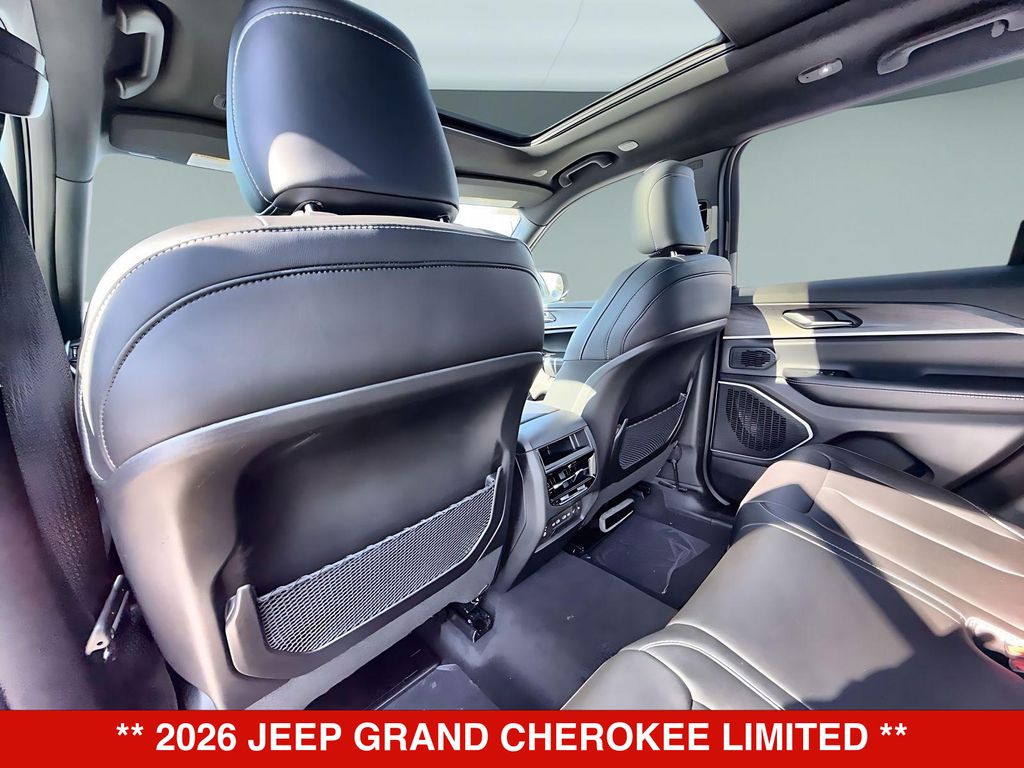 Thumbnail: 2026 Jeep Grand Cherokee - 11