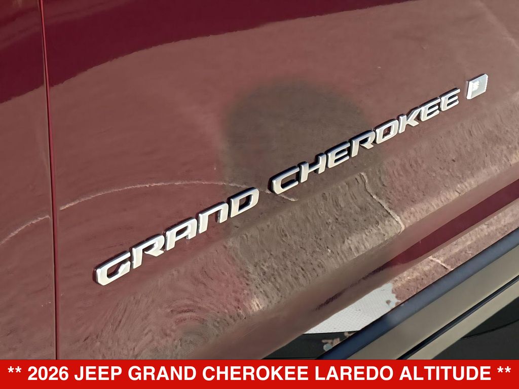 Thumbnail: 2026 Jeep Grand Cherokee - 6