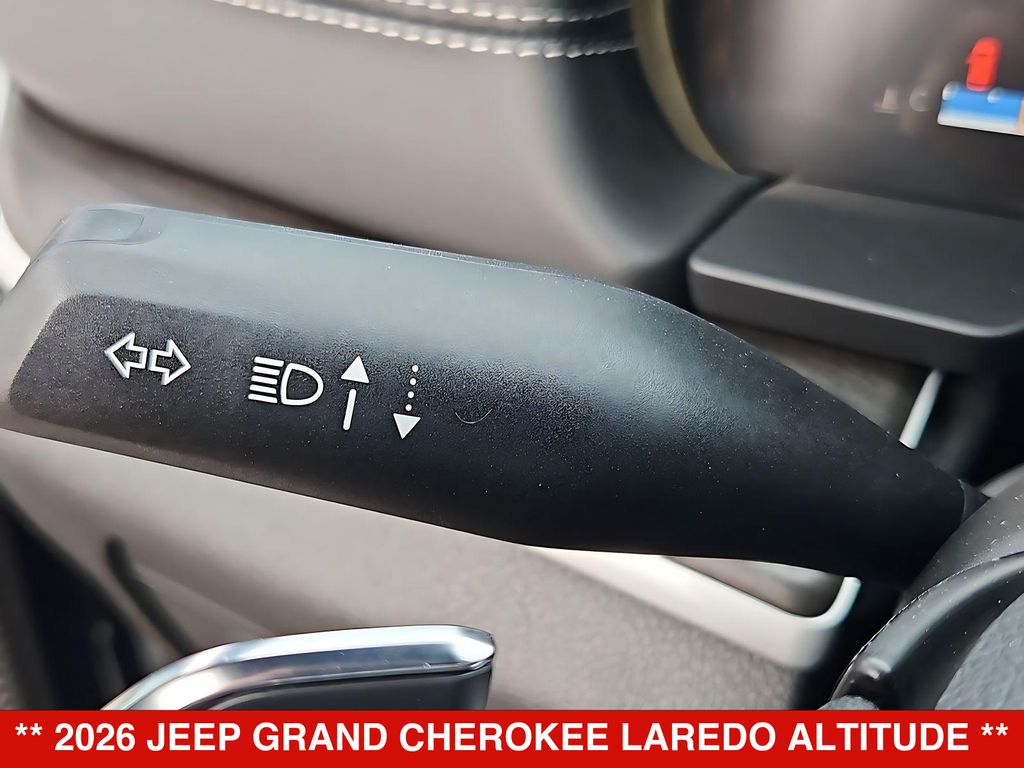 Thumbnail: 2026 Jeep Grand Cherokee - 33