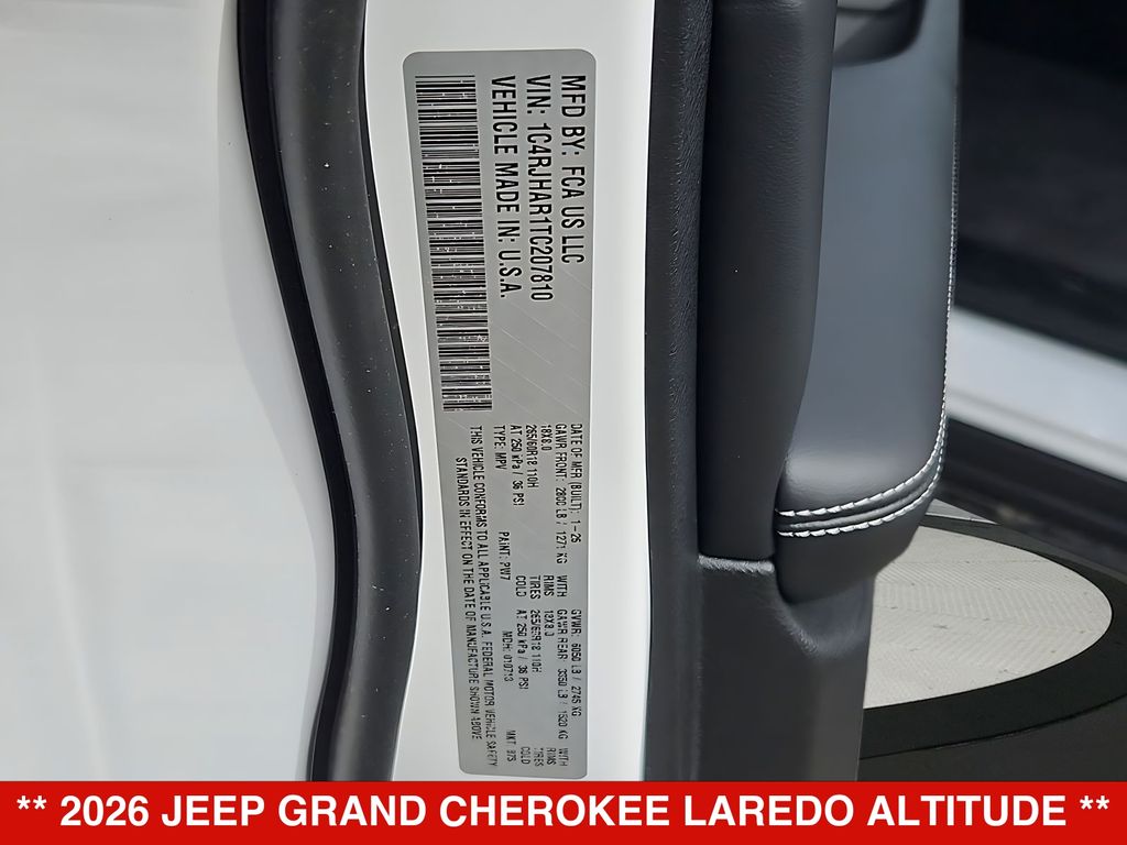 Thumbnail: 2026 Jeep Grand Cherokee - 19