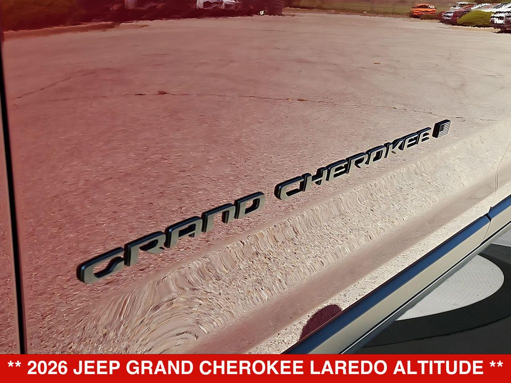 Thumbnail: 2026 Jeep Grand Cherokee - 7