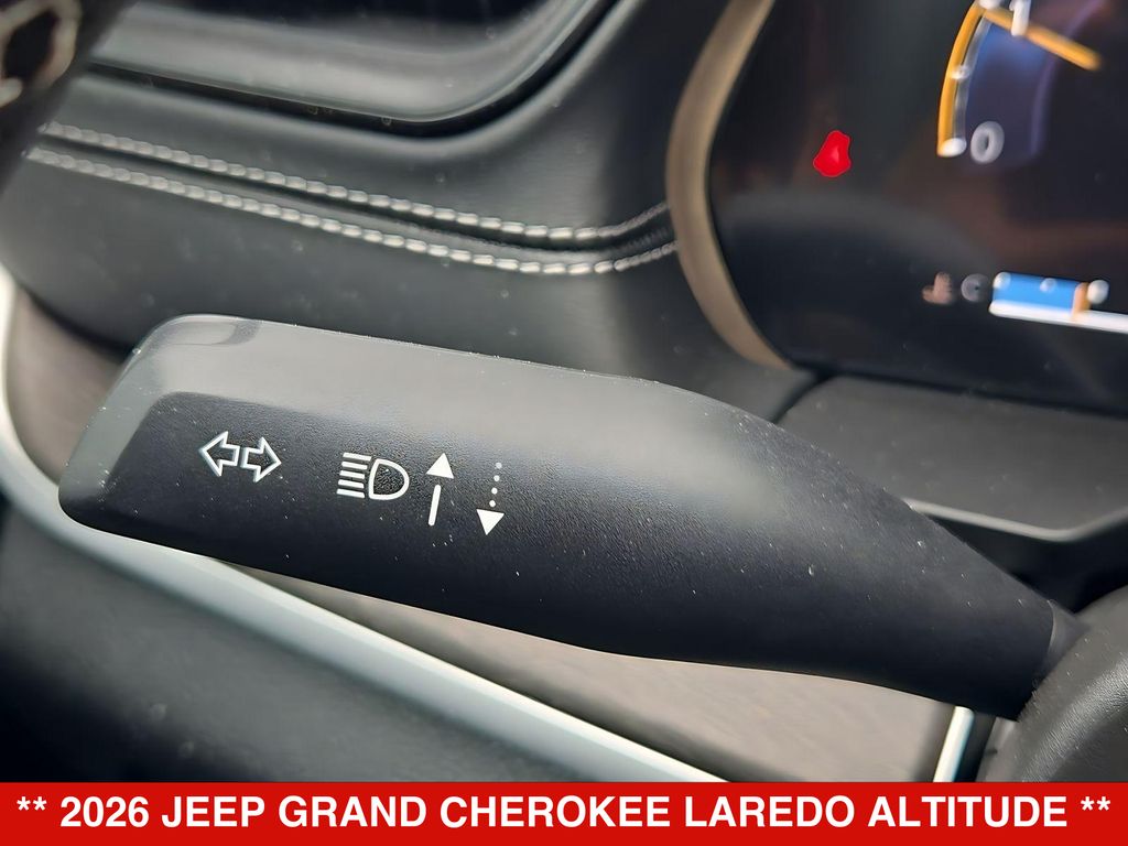 Thumbnail: 2026 Jeep Grand Cherokee - 16