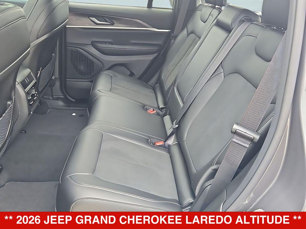 Thumbnail: 2026 Jeep Grand Cherokee - 12