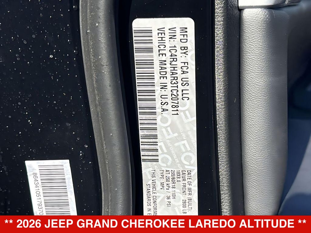 Thumbnail: 2026 Jeep Grand Cherokee - 16