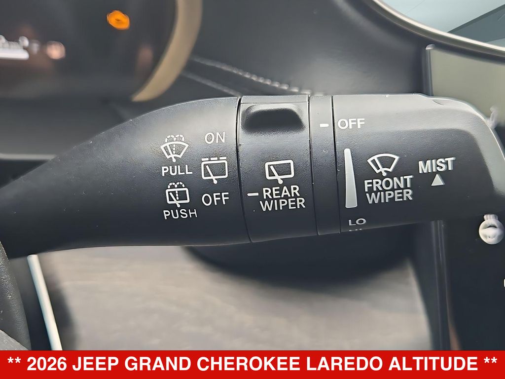 Thumbnail: 2026 Jeep Grand Cherokee - 16