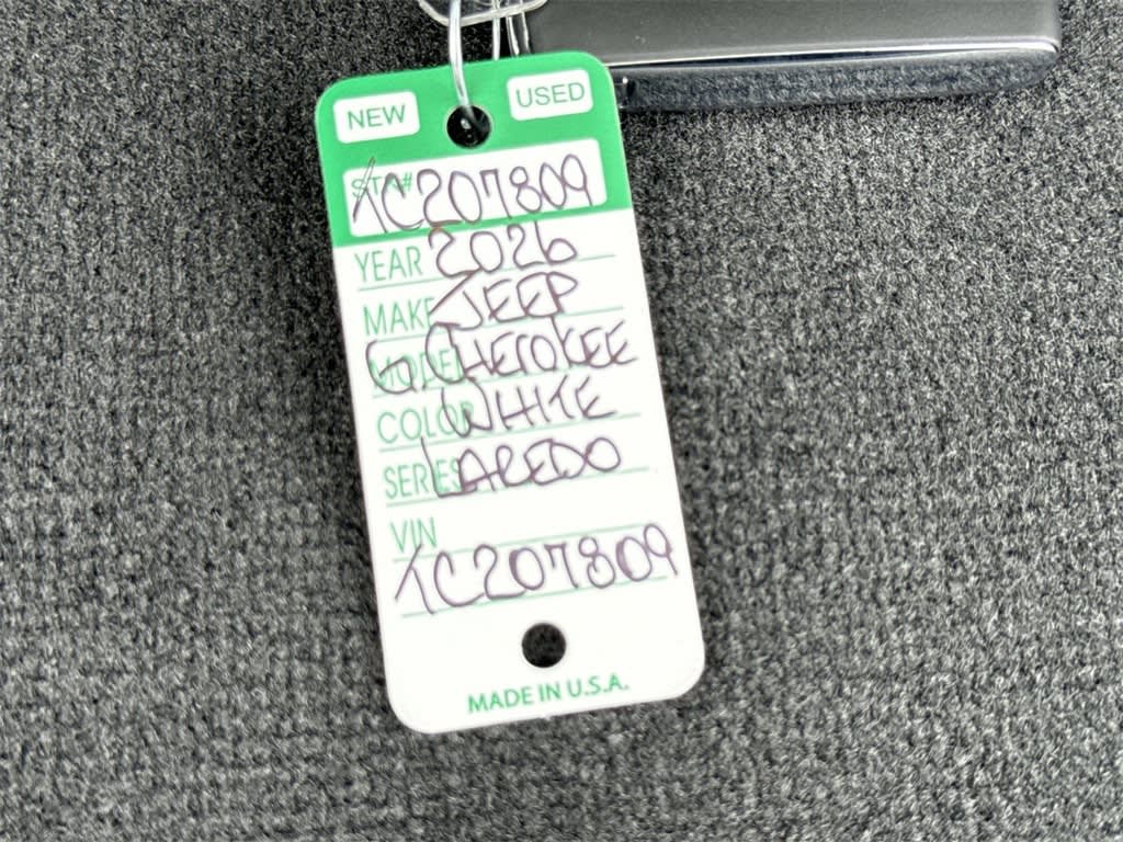 Thumbnail: 2026 Jeep Grand Cherokee - 24