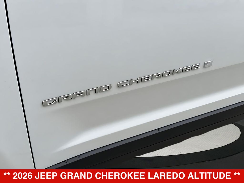 Thumbnail: 2026 Jeep Grand Cherokee - 7