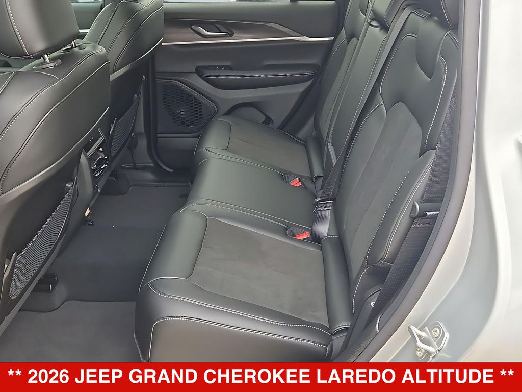 Thumbnail: 2026 Jeep Grand Cherokee - 28