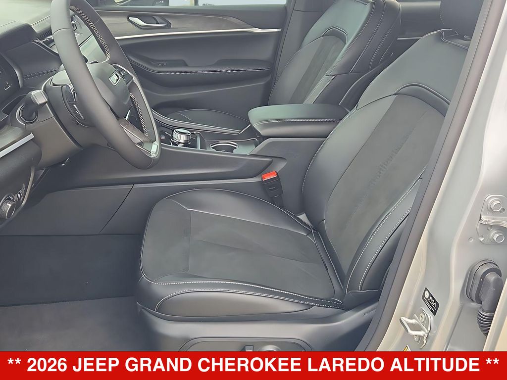 Thumbnail: 2026 Jeep Grand Cherokee - 11