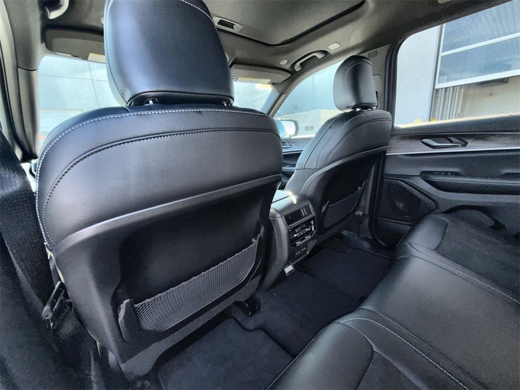 Thumbnail: 2026 Jeep Grand Cherokee - 13