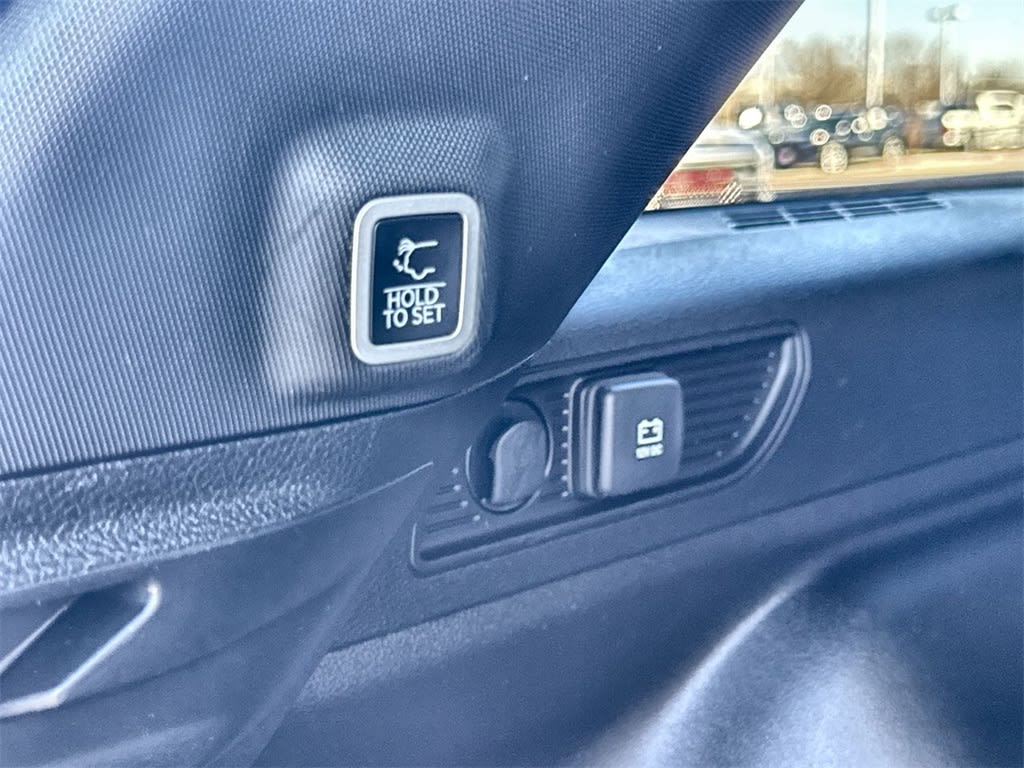 Thumbnail: 2026 Jeep Grand Cherokee - 26