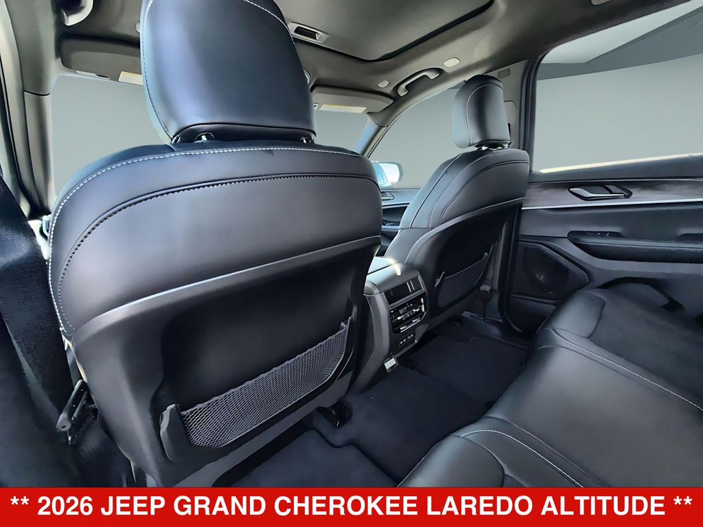 Thumbnail: 2026 Jeep Grand Cherokee - 12