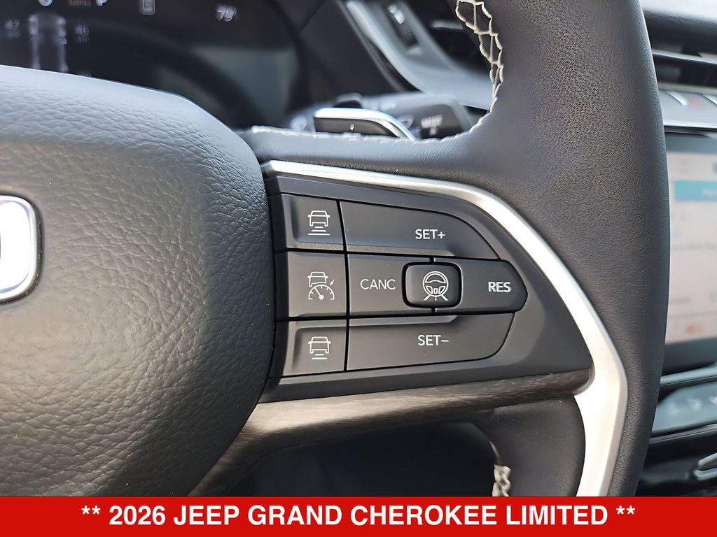 Thumbnail: 2026 Jeep Grand Cherokee - 32