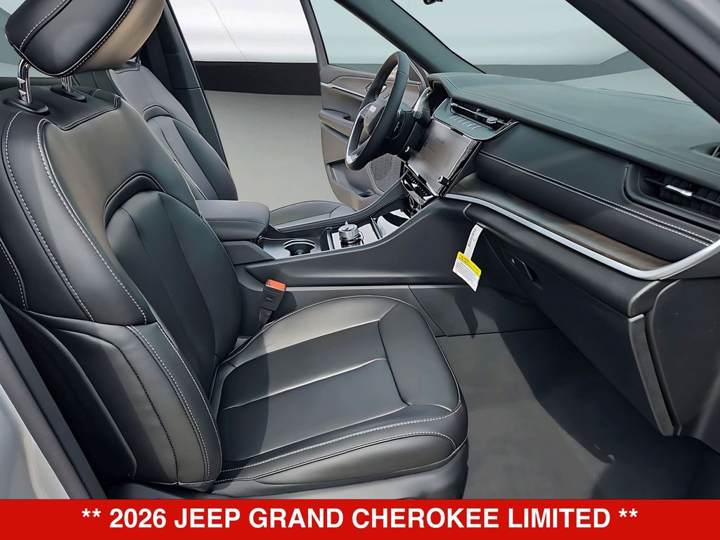 Thumbnail: 2026 Jeep Grand Cherokee - 12