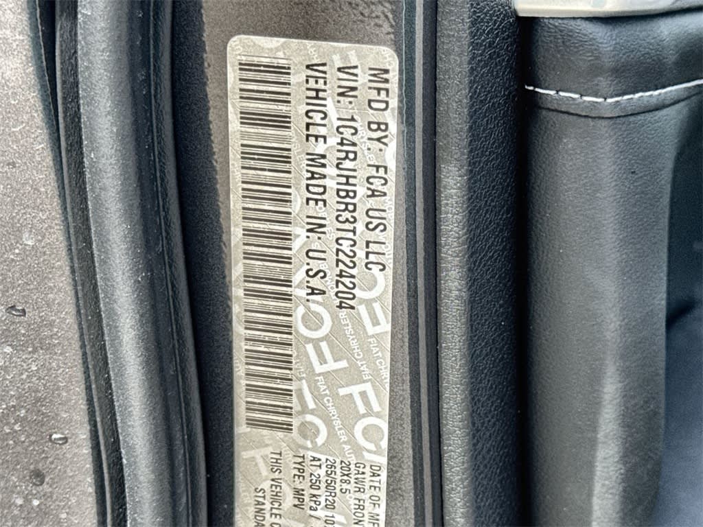 Thumbnail: 2026 Jeep Grand Cherokee - 20