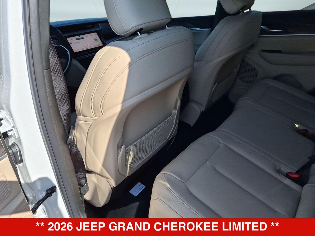 Thumbnail: 2026 Jeep Grand Cherokee - 12