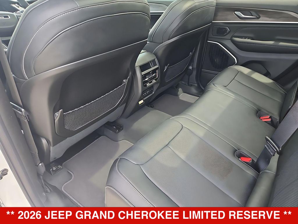Thumbnail: 2026 Jeep Grand Cherokee - 12