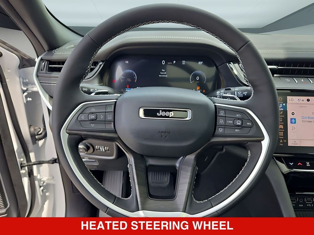 Thumbnail: 2026 Jeep Grand Cherokee - 13