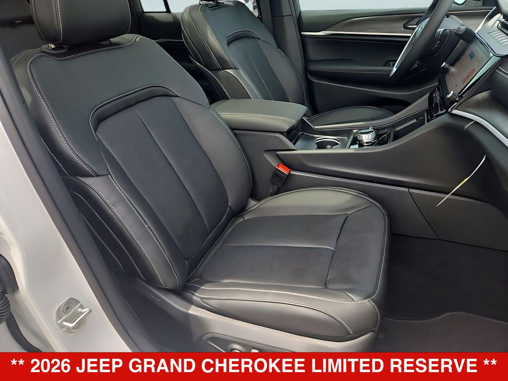 Thumbnail: 2026 Jeep Grand Cherokee - 11
