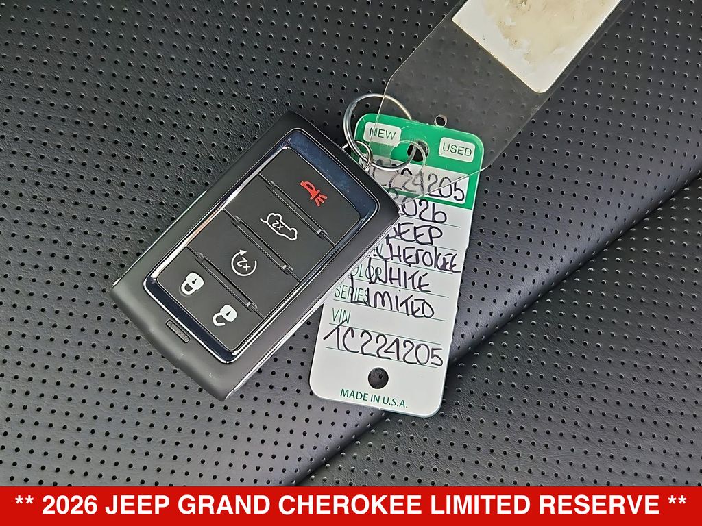 Thumbnail: 2026 Jeep Grand Cherokee - 17