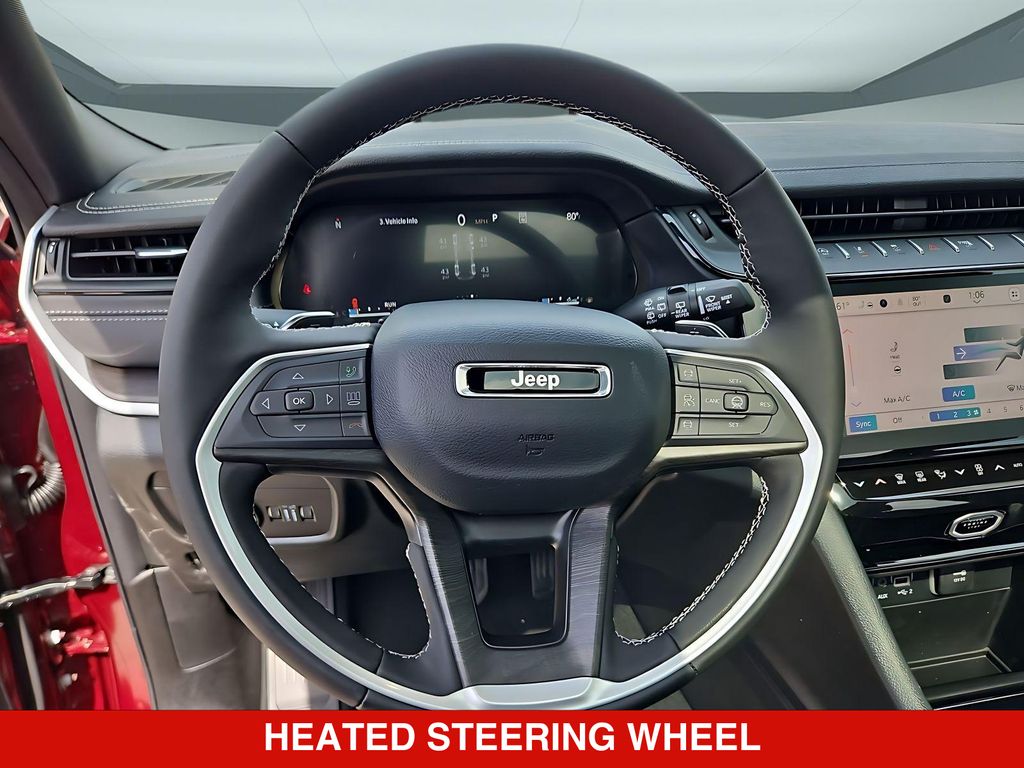 Thumbnail: 2026 Jeep Grand Cherokee - 14