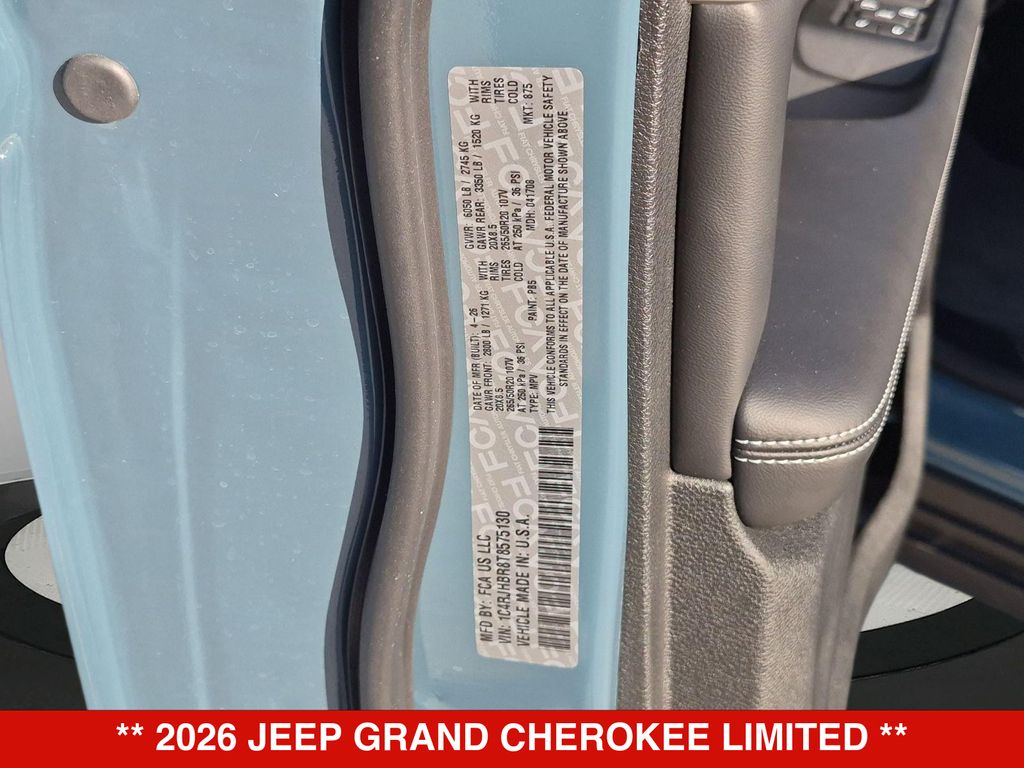 Thumbnail: 2026 Jeep Grand Cherokee - 34