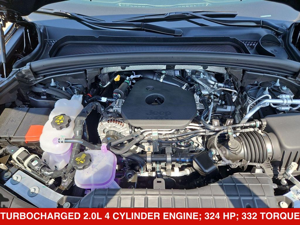 Thumbnail: 2026 Jeep Grand Cherokee - 9