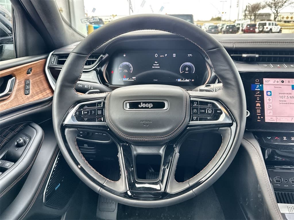 Thumbnail: 2026 Jeep Grand Cherokee - 13