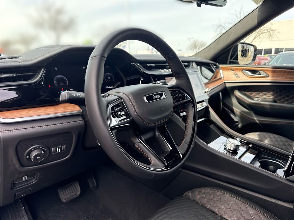 Thumbnail: 2026 Jeep Grand Cherokee - 2