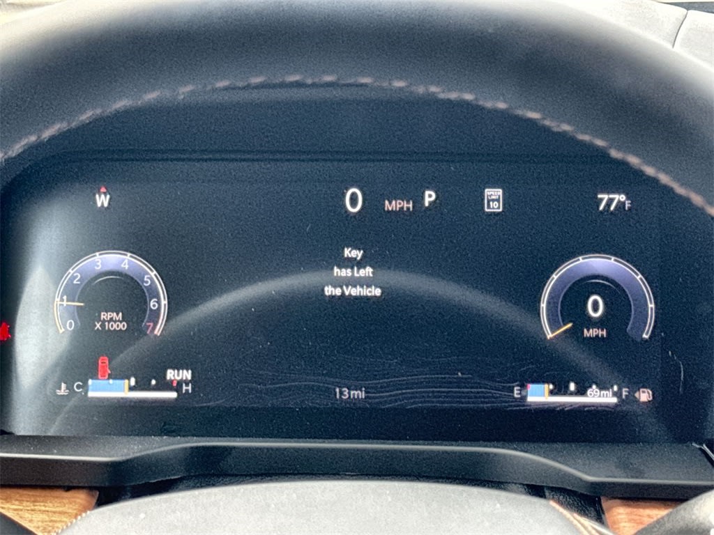 Thumbnail: 2026 Jeep Grand Cherokee - 16