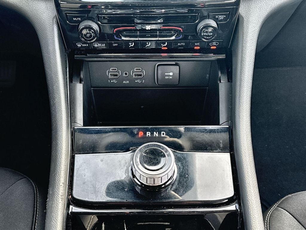 Thumbnail: 2023 Jeep Grand Cherokee L - 15