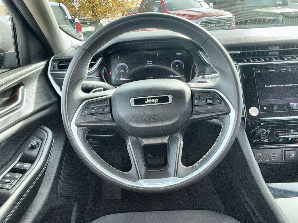 Thumbnail: 2023 Jeep Grand Cherokee L - 13