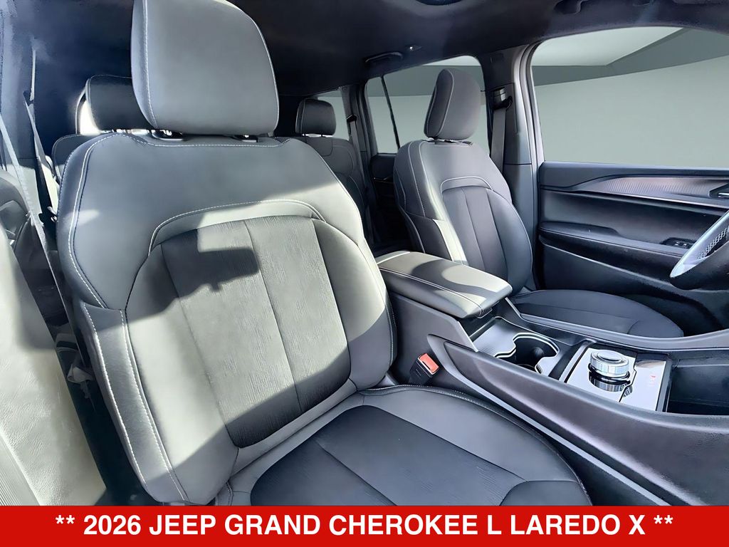 Thumbnail: 2026 Jeep Grand Cherokee L - 22