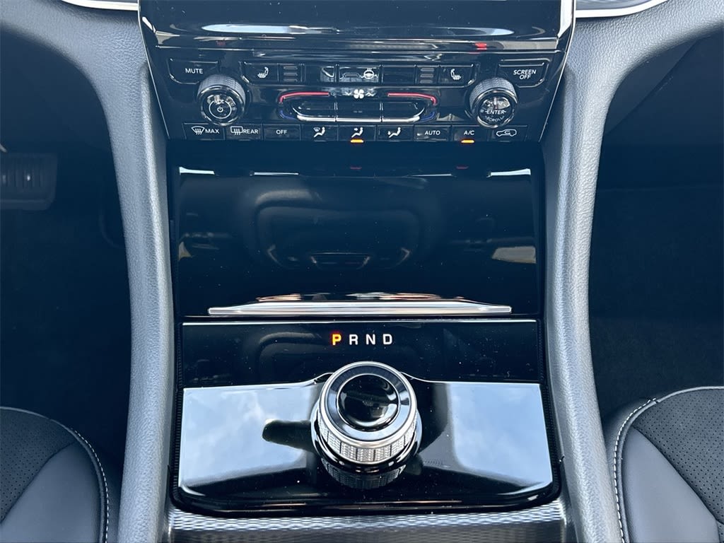 2025 Jeep Grand Cherokee L Altitude 22
