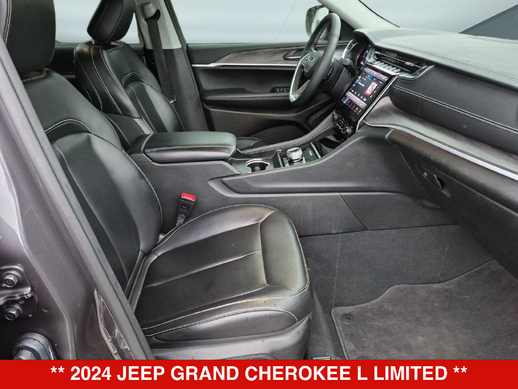 Thumbnail: 2024 Jeep Grand Cherokee L - 12