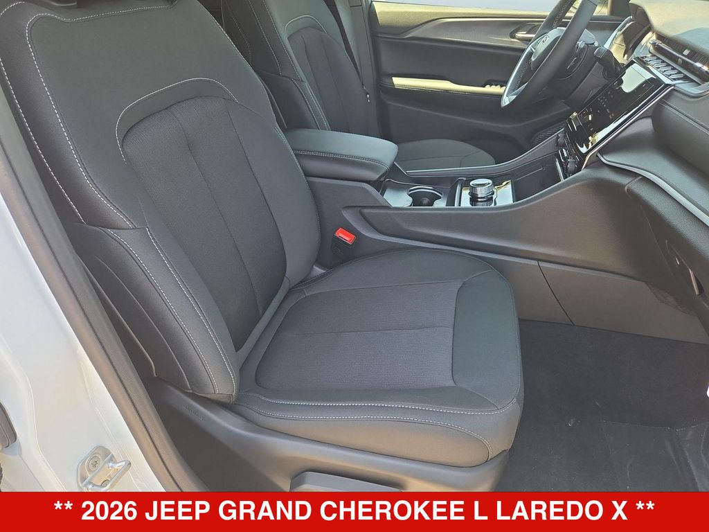 Thumbnail: 2026 Jeep Grand Cherokee L - 27