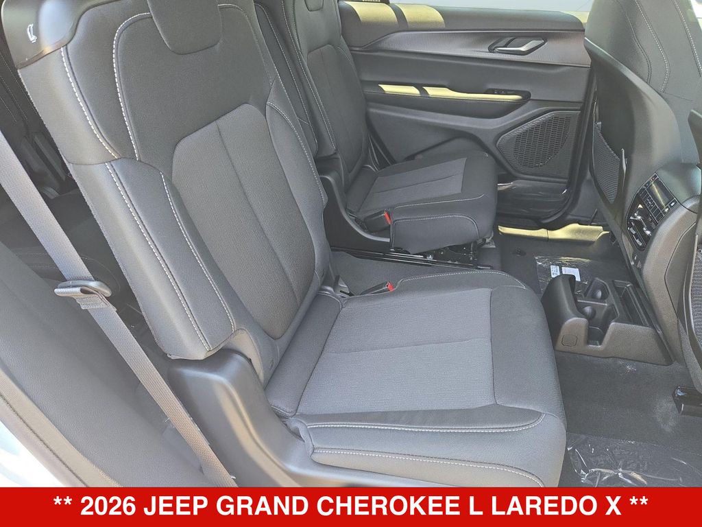 Thumbnail: 2026 Jeep Grand Cherokee L - 26