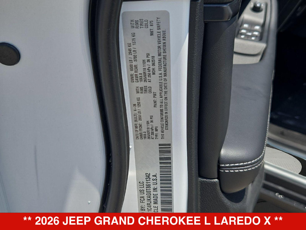 Thumbnail: 2026 Jeep Grand Cherokee L - 20