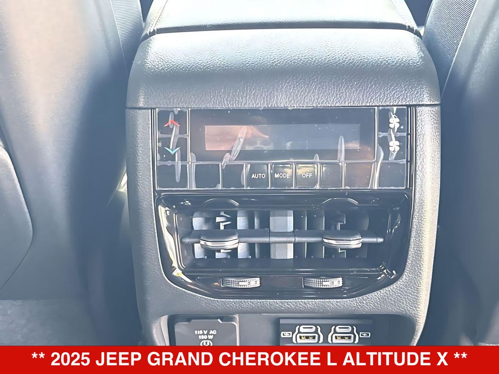 Thumbnail: 2025 Jeep Grand Cherokee L - 24