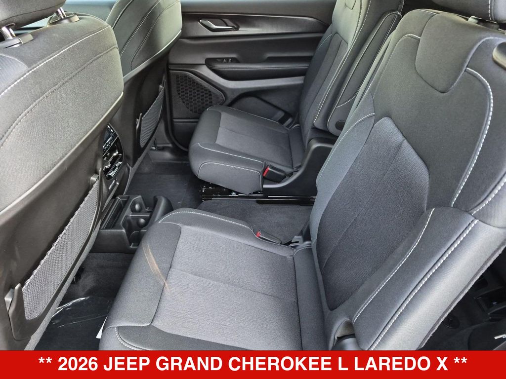 Thumbnail: 2026 Jeep Grand Cherokee L - 24